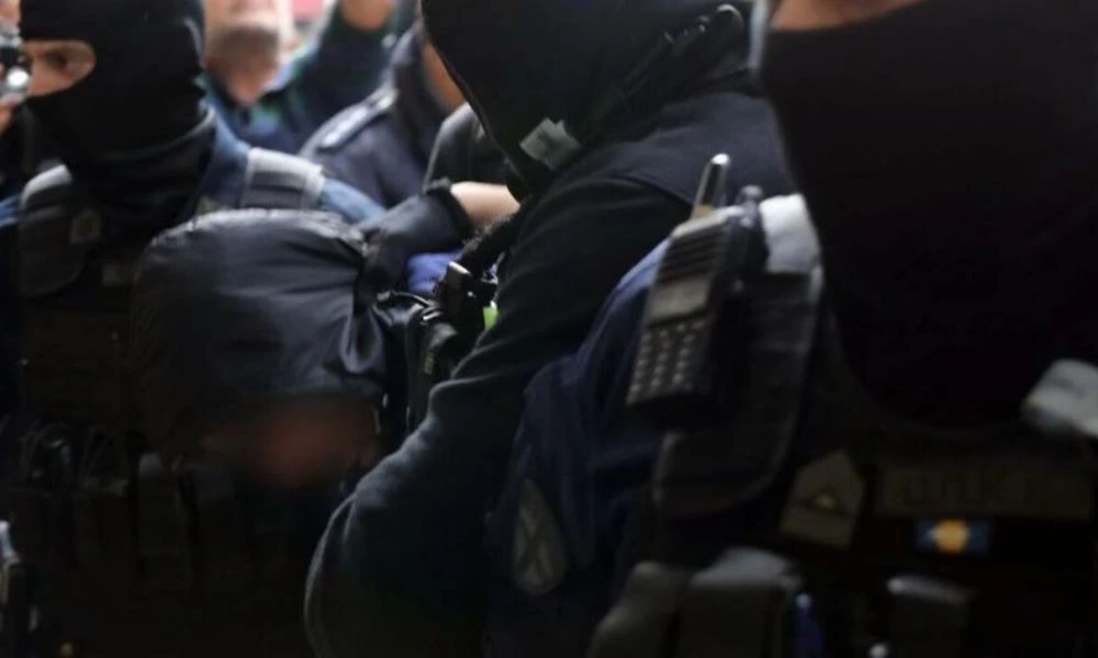 Ρέντη: Έτοιμος να «δώσει» ονόματα ο 18χρονος - Στα ίχνη του «καθοδηγητή» η ΕΛ.ΑΣ